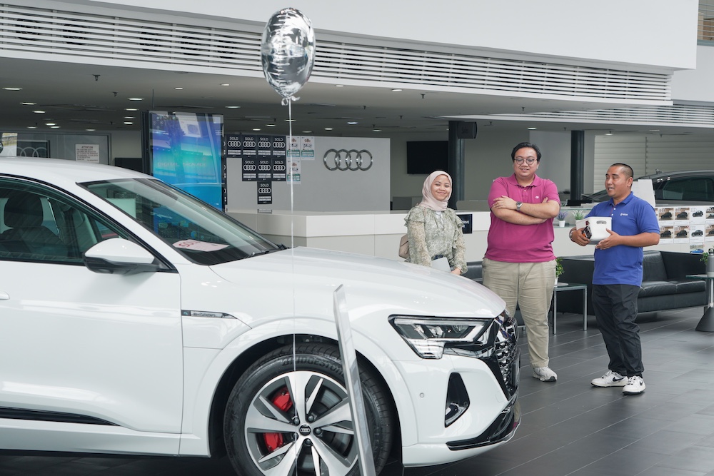 EON Year-End Car-Nival 2025 | 14 November