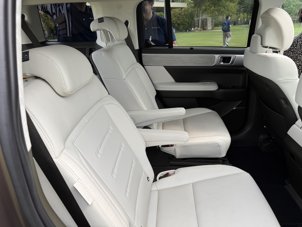 Hyundai Santa Fe 2.5 T-GDI 8DCT 4WD Calligraphy