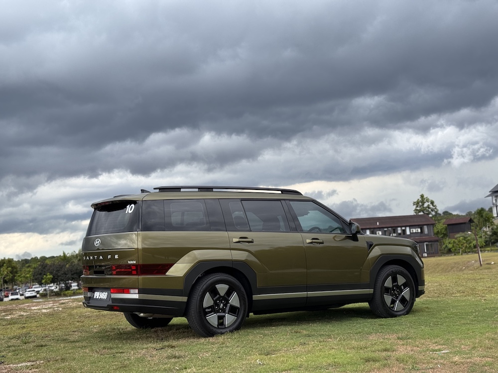 Hyundai Santa Fe Hybrid | Smartstream 1.6T HEV 6AT 2WD