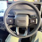 iCAUR V23 (RHD) tayang di Malaysia