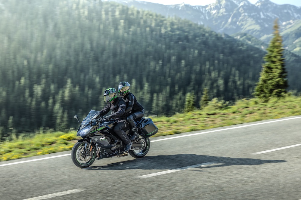 Kawasaaki Ninja 1100SX kini di Malaysia