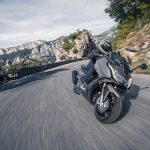 Kymco AK550 Premium kini CKD sepenuhnya