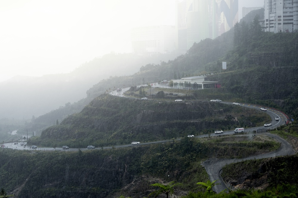 Cabaran pandu uji media Proton e.MAS 5 dari COE ke Genting HIghlands