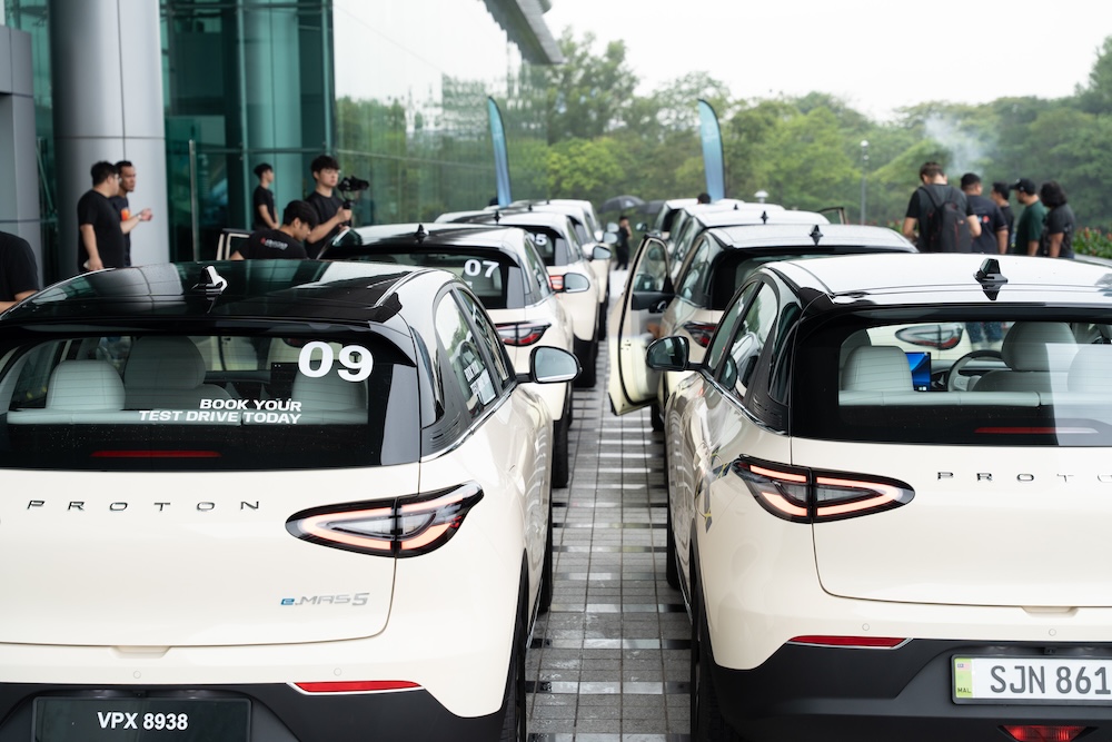 Cabaran pandu uji media Proton e.MAS 5 dari COE ke Genting HIghlands