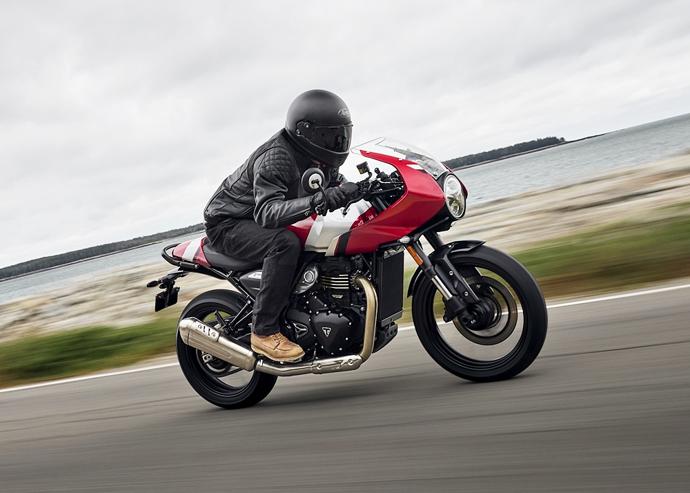 Triumph Thruxton 400 2026 | UK