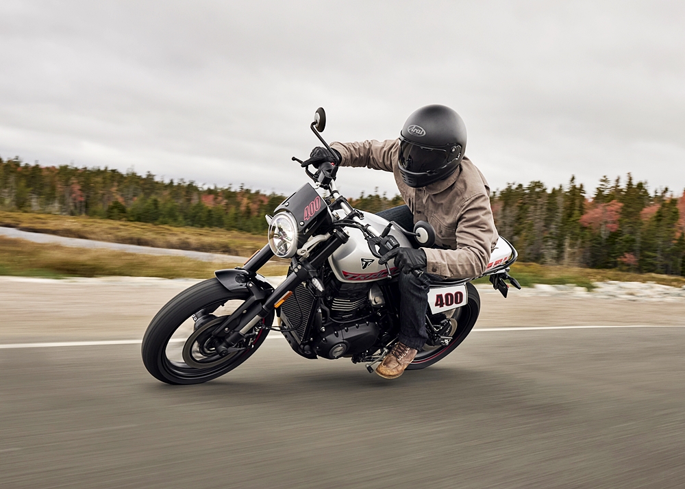 Triumph Tracker 400 2026 | UK