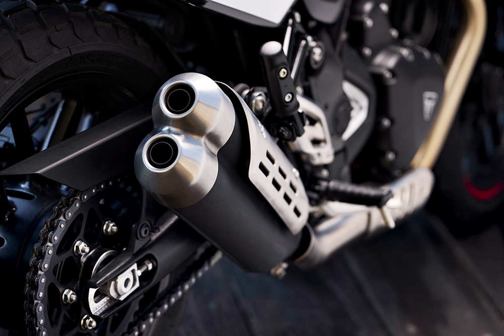 Triumph Tracker 400 2026 | UK