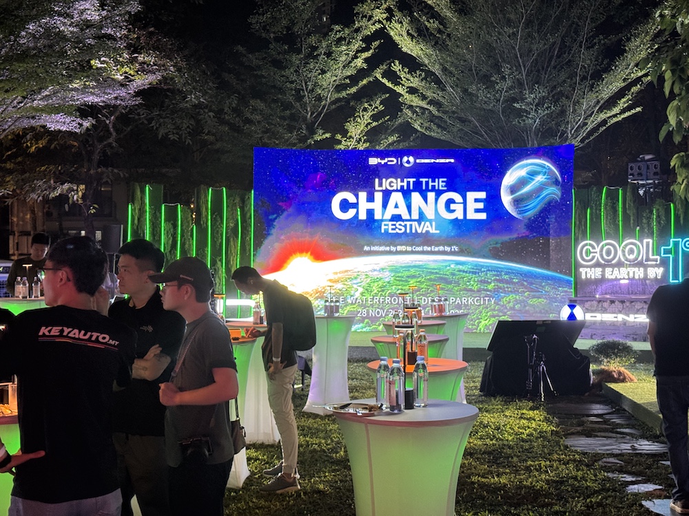 Festival Light The Change BYD & Denza | Desa Waterfront