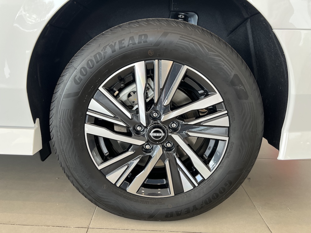 Nissan Serena C28 e-POWER