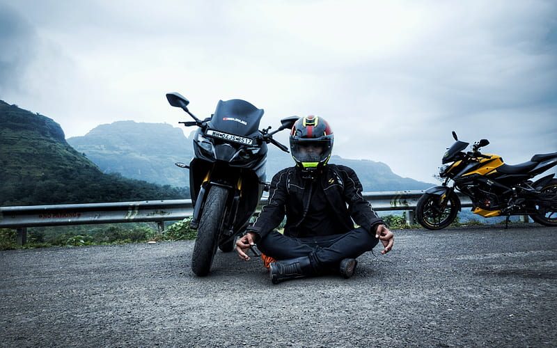 Penunggang motosikal bermeditasi