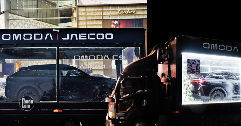 OMODA’s C9 Matte Black Christmas Trailer Activation