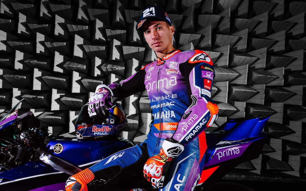 Prima Pramac Yamaha dedah liveri baharu YZR-M1 V4 | Toprak Razgatlioglu