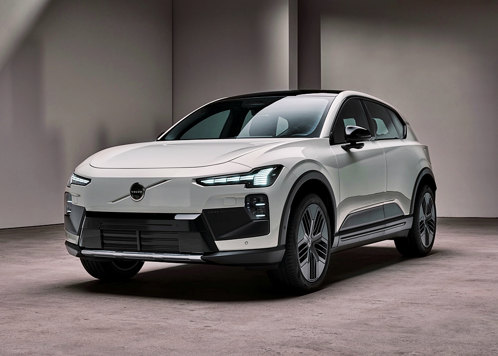 Volvo EX60 Cross Country 2027