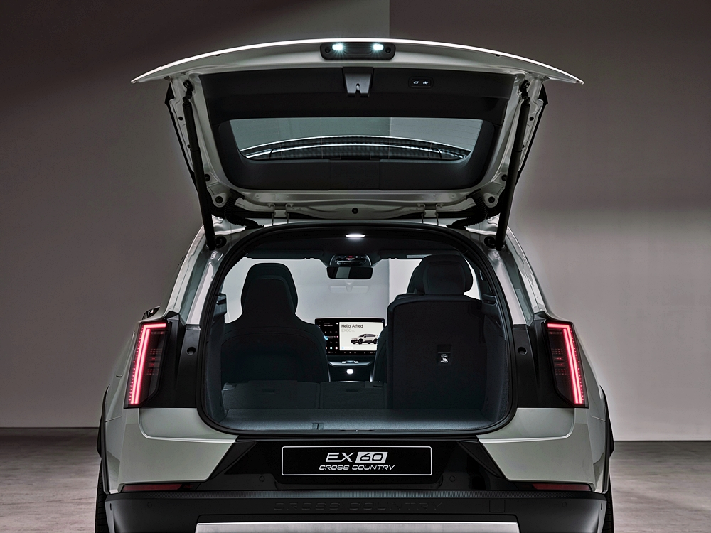 Volvo EX60 Cross Country 2027