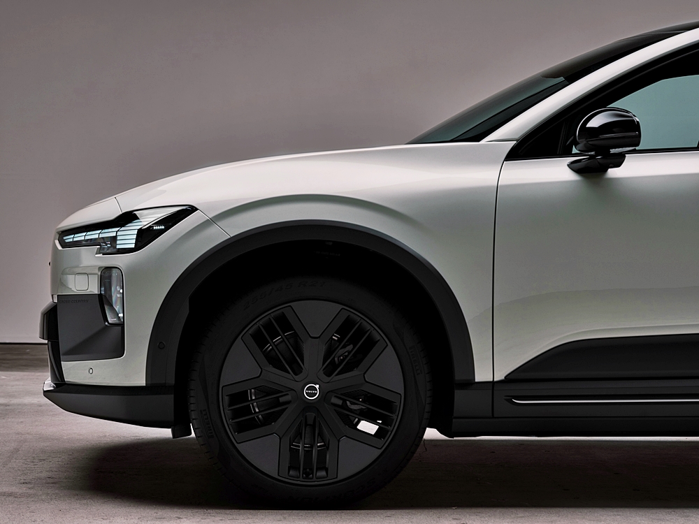 Volvo EX60 Cross Country 2027