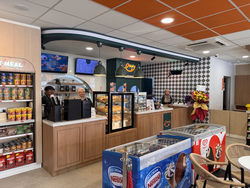 BHPetromart, eNAK kini berwajah baharu