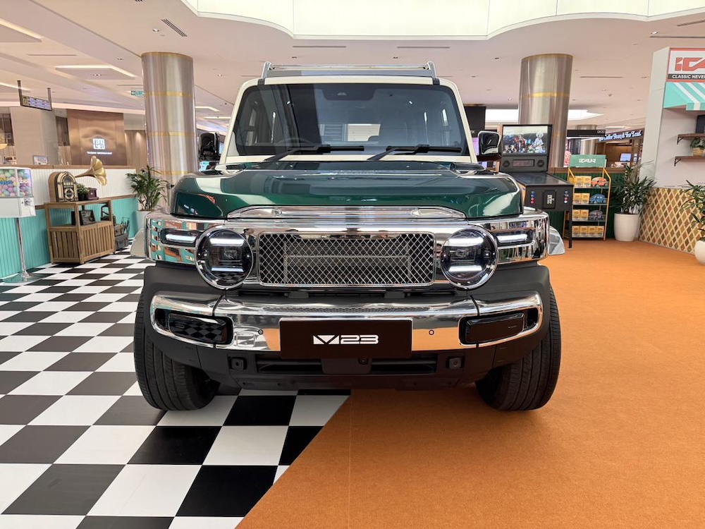 iCAUR V23 Retro Edition 2026