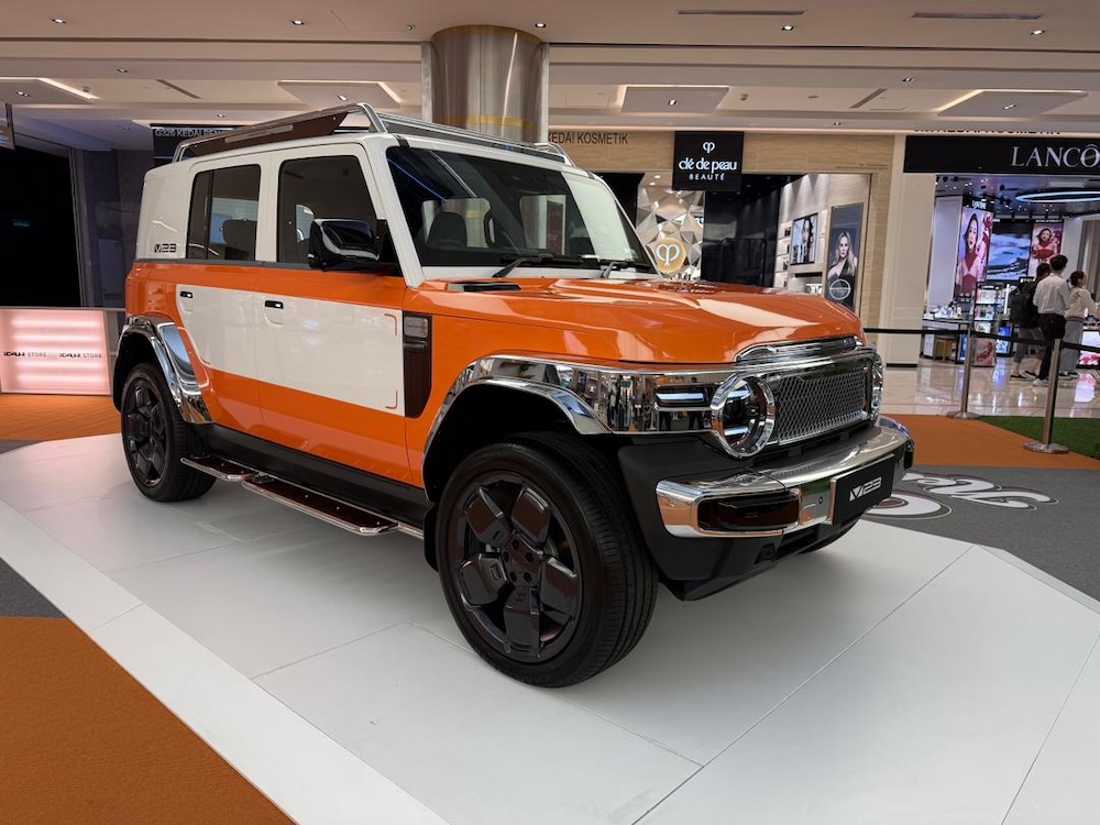 iCAUR V23 Retro Edition 2026