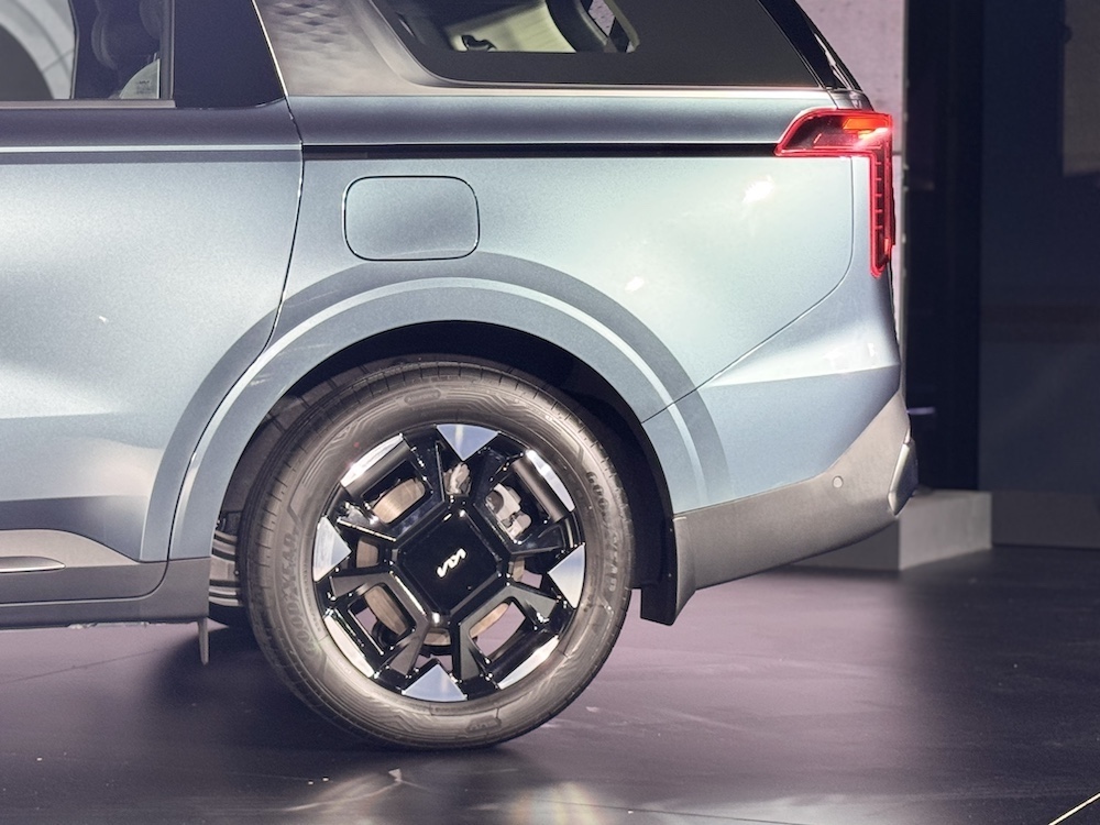 New Kia Carnival 2026