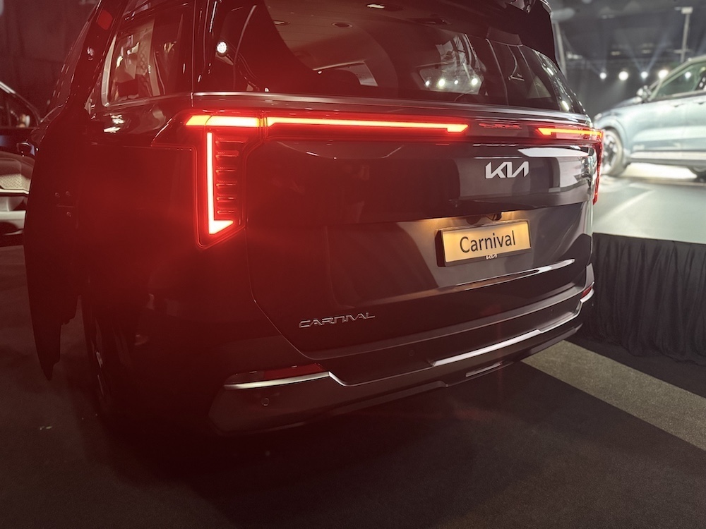 New Kia Carnival 2026