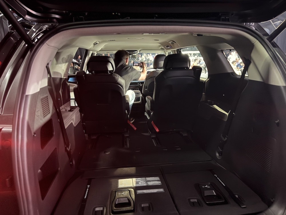 New Kia Carnival 2026