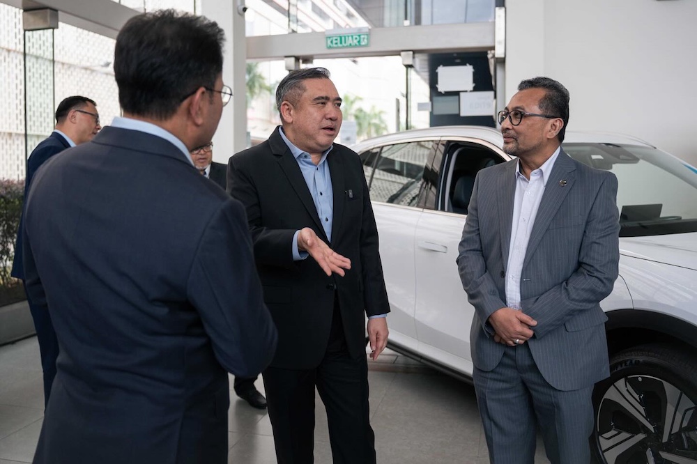 MOT perkenal geran untuk menggantikan kereta lama lebih 20 tahun