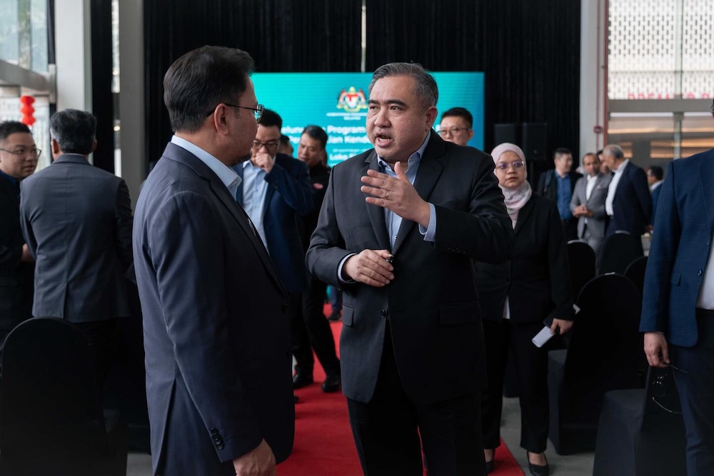 MOT perkenal geran untuk menggantikan kereta lama lebih 20 tahun