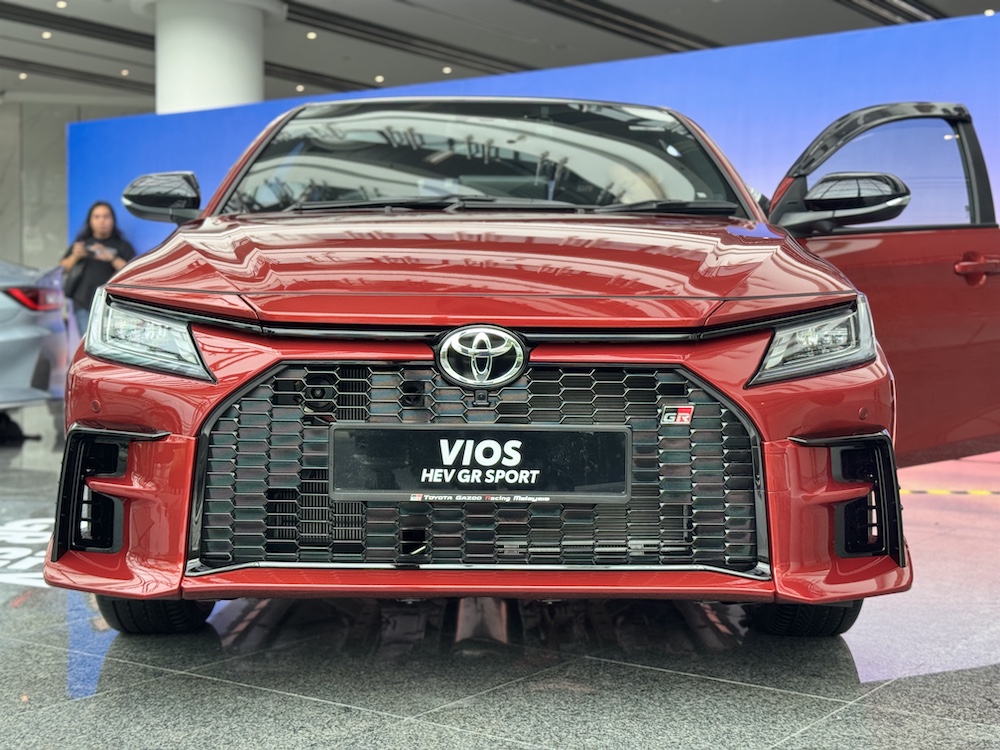 Toyota Vios HEV GR Sport 2026