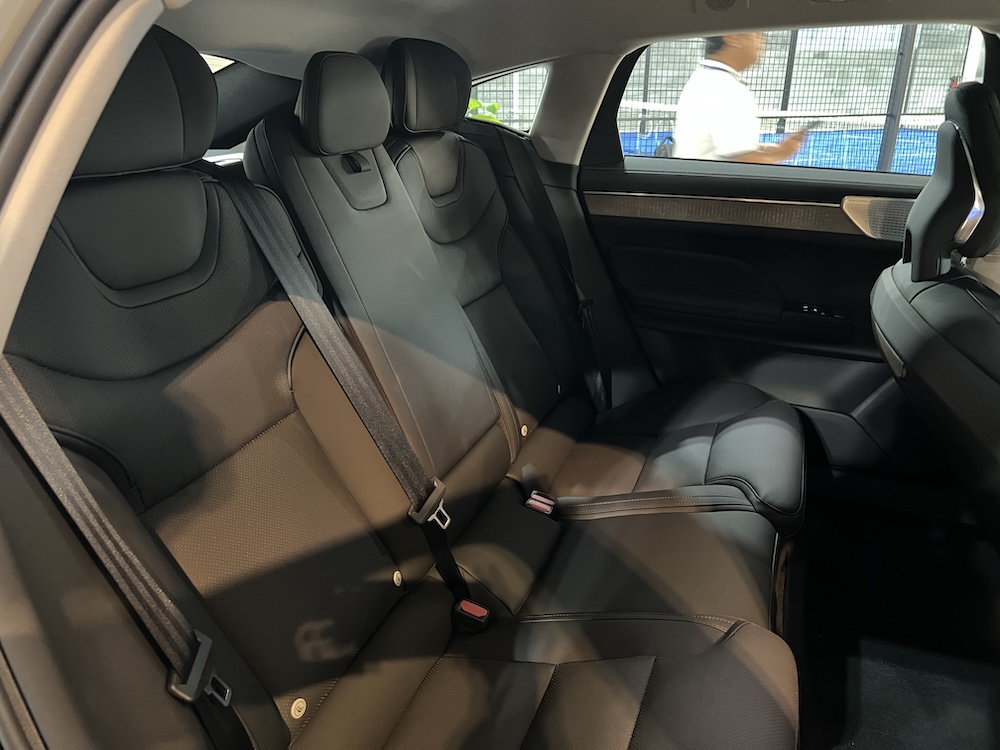 Volvo ES90 Ultra 2026