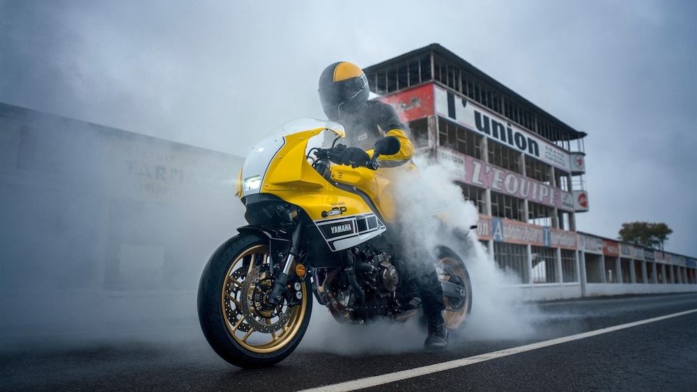 Yamaha XSR900 GP ABS 2026 | US Intercolor Yellow