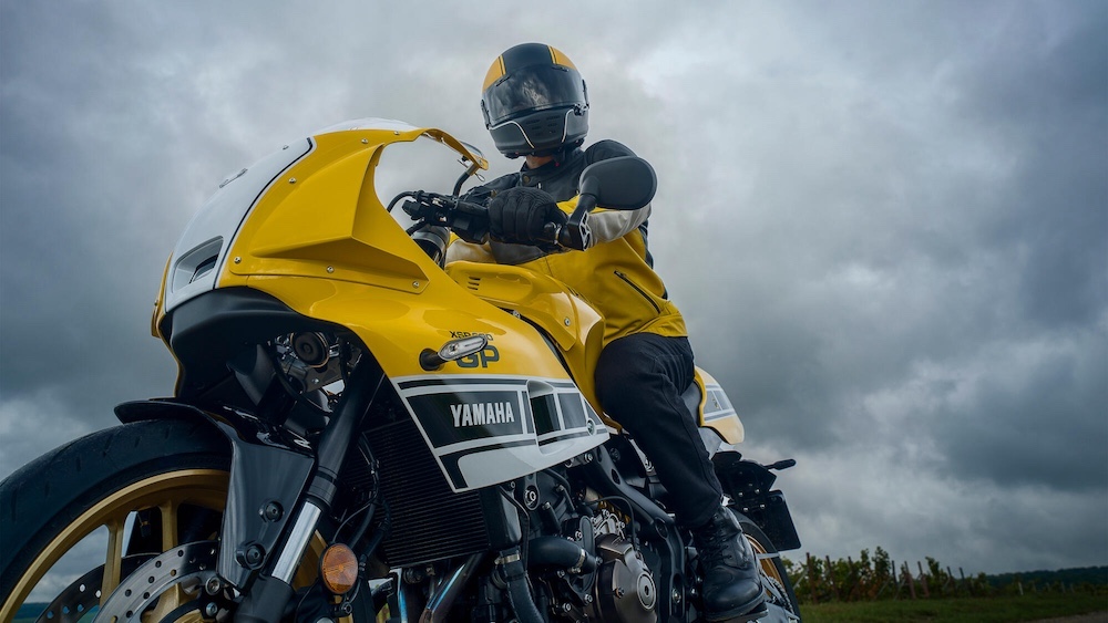 Yamaha XSR900 GP ABS 2026 | US Intercolor Yellow