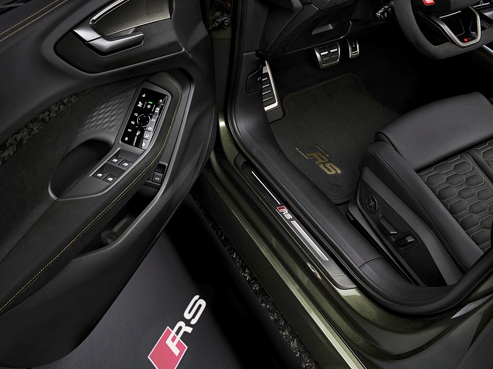  Audi RS 5  Saloon 2026