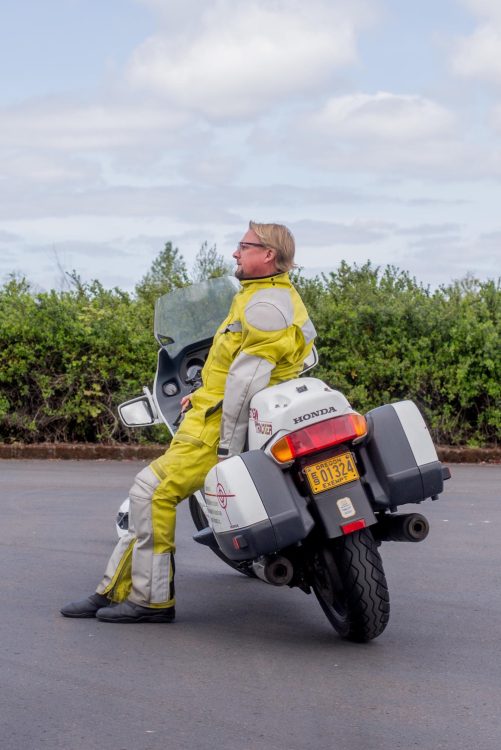 Cara angkat motosikal besar bila jatuh