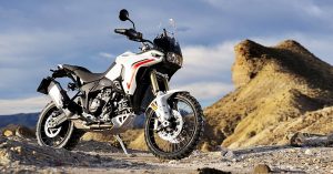 Ducati DesertX 2026 V2, Enjin V2 890 cc Baharu Lebih Mudah Selenggara, Kerangka Trelis