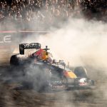 Jentera F1 Red Bull RB7 terbakar ketika demo