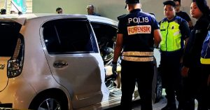 Wanita maut dalam kereta di parkir sebuah stesen minyak | Foto NST