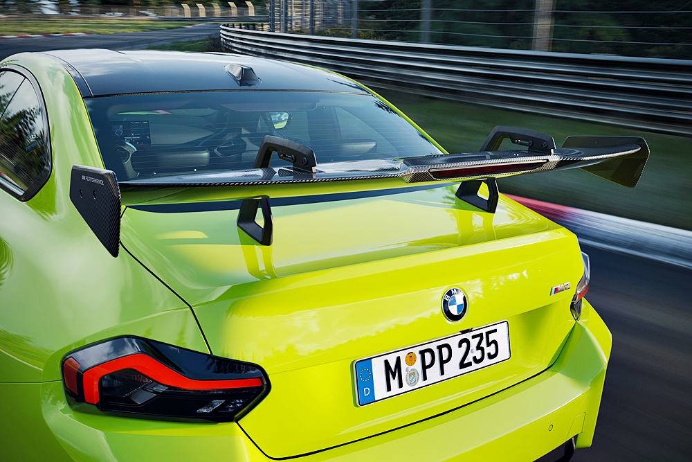 Kit trek, dan ekzos M Performance untuk BMW M2, dan BMW M2 CS