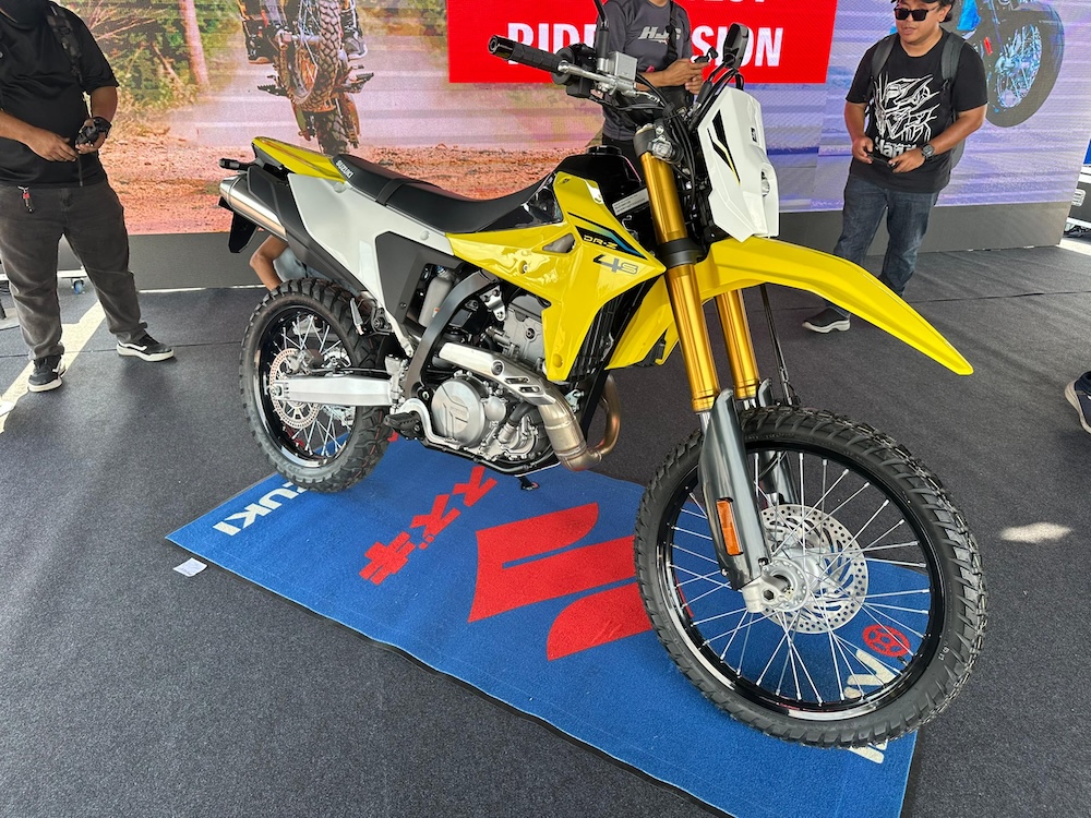 Suzuki DR-Z4S 2026