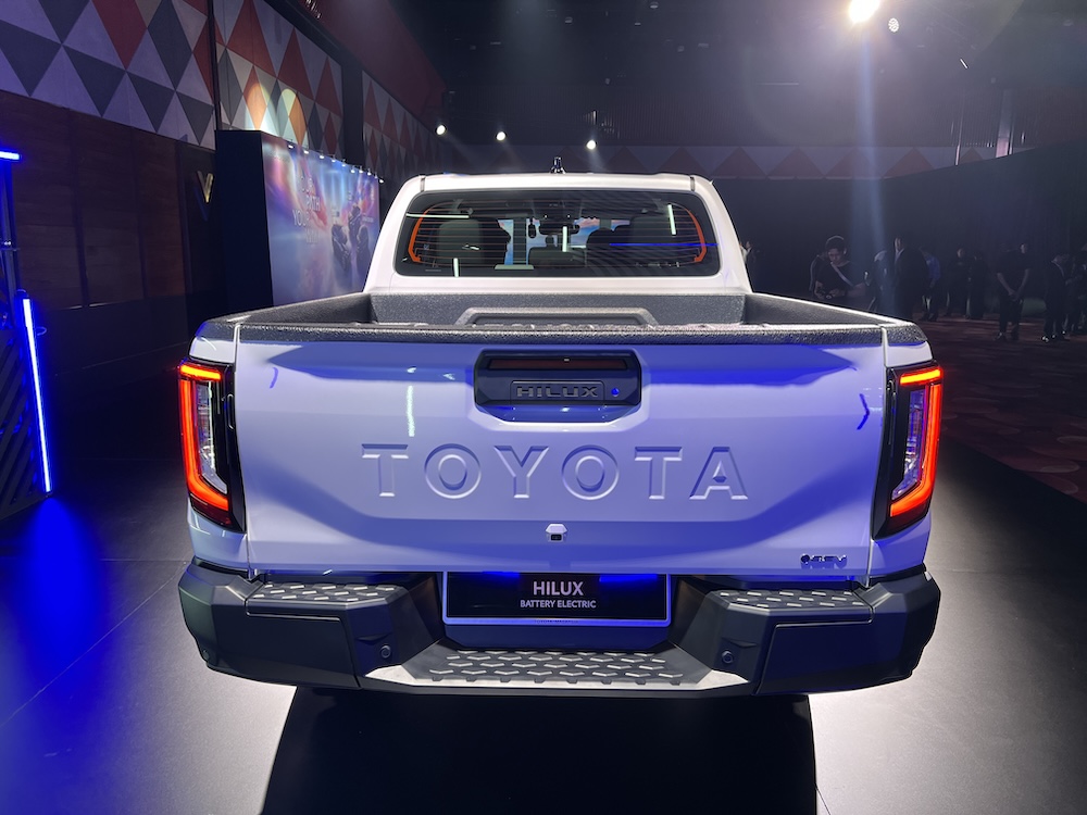 Toyota Hilux BEV 2026 | Malaysia