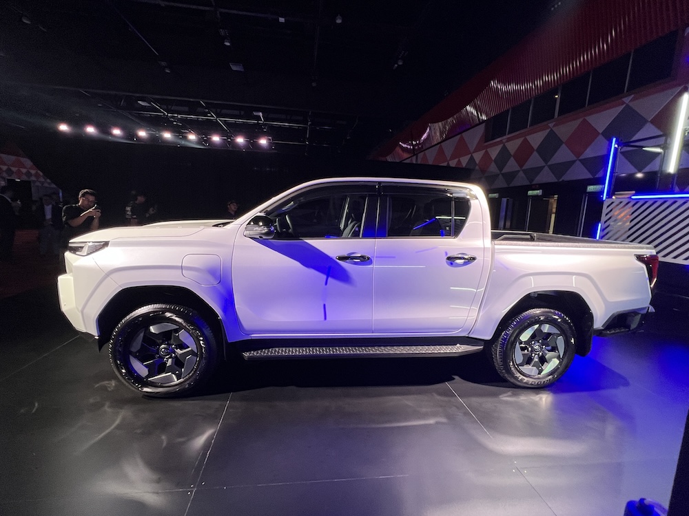 Toyota Hilux BEV 2026 | Malaysia