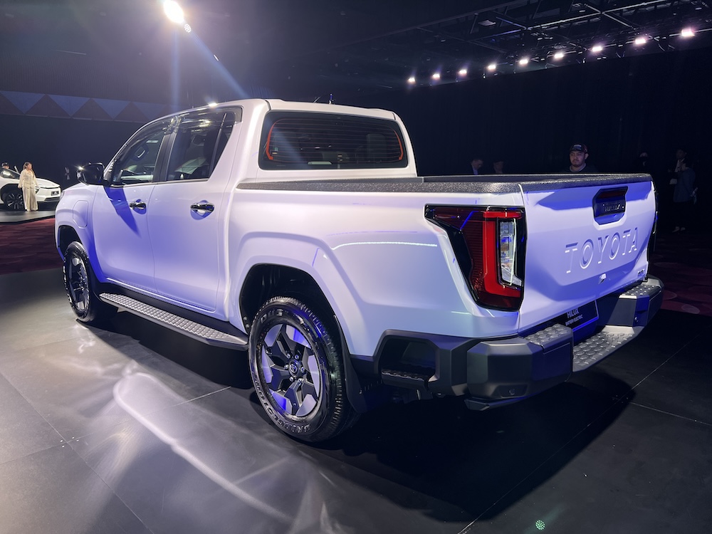 Toyota Hilux BEV 2026 | Malaysia