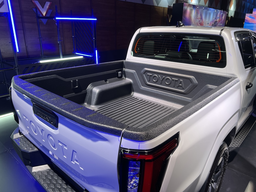 Toyota Hilux BEV 2026 | Malaysia