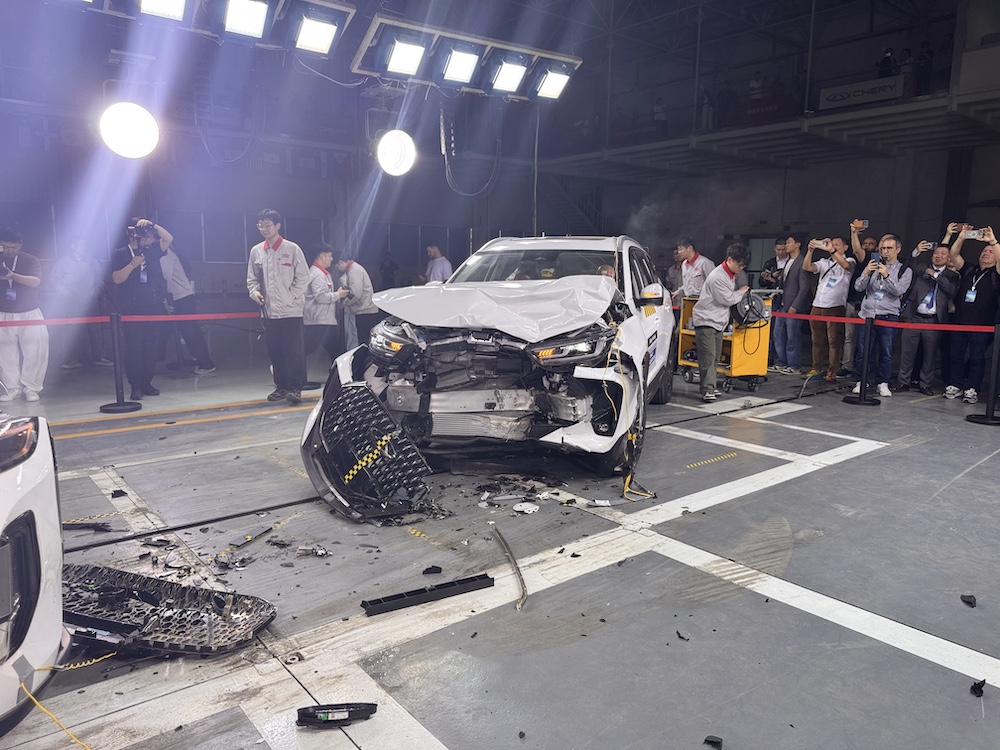 Demonstrasi ujian perlanggaran Chery Tiggo 9 dan Chery Tiggo 7 Pro di Wuhu, China.