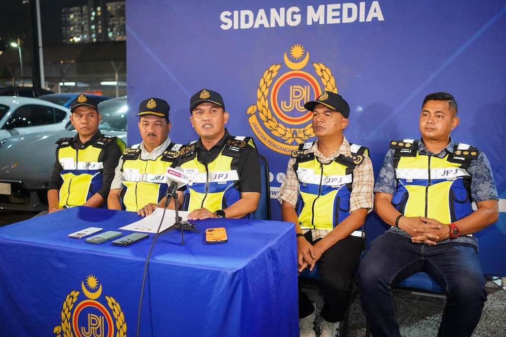 Kereta mewah disita - Ops Luxury JPJ - 25 Mei 2026