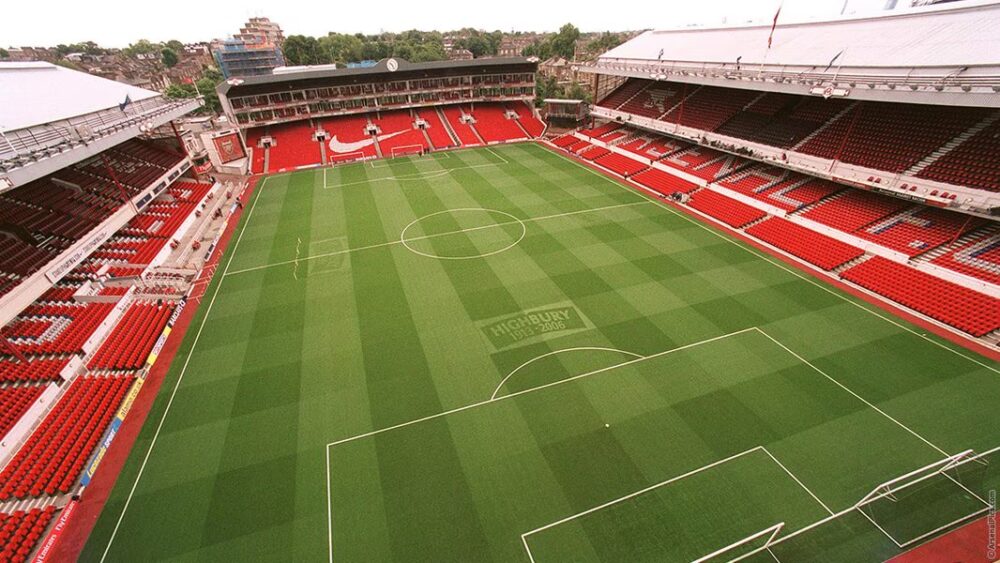 Stadium lama Arsenal di Highbury