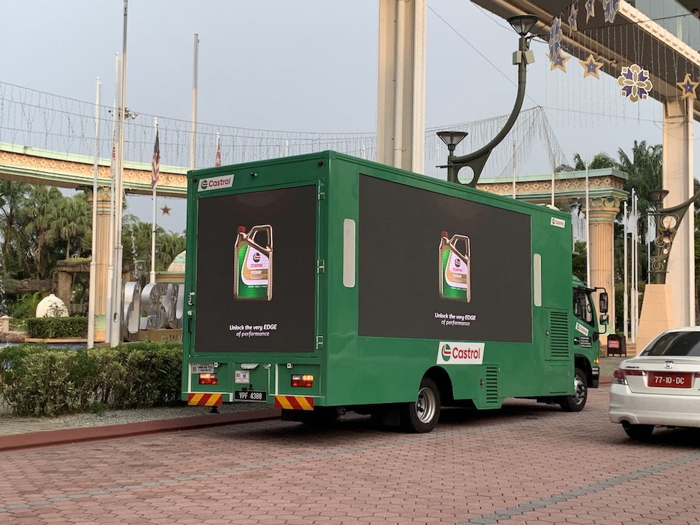 Castrol Edge Roving Truck 2026