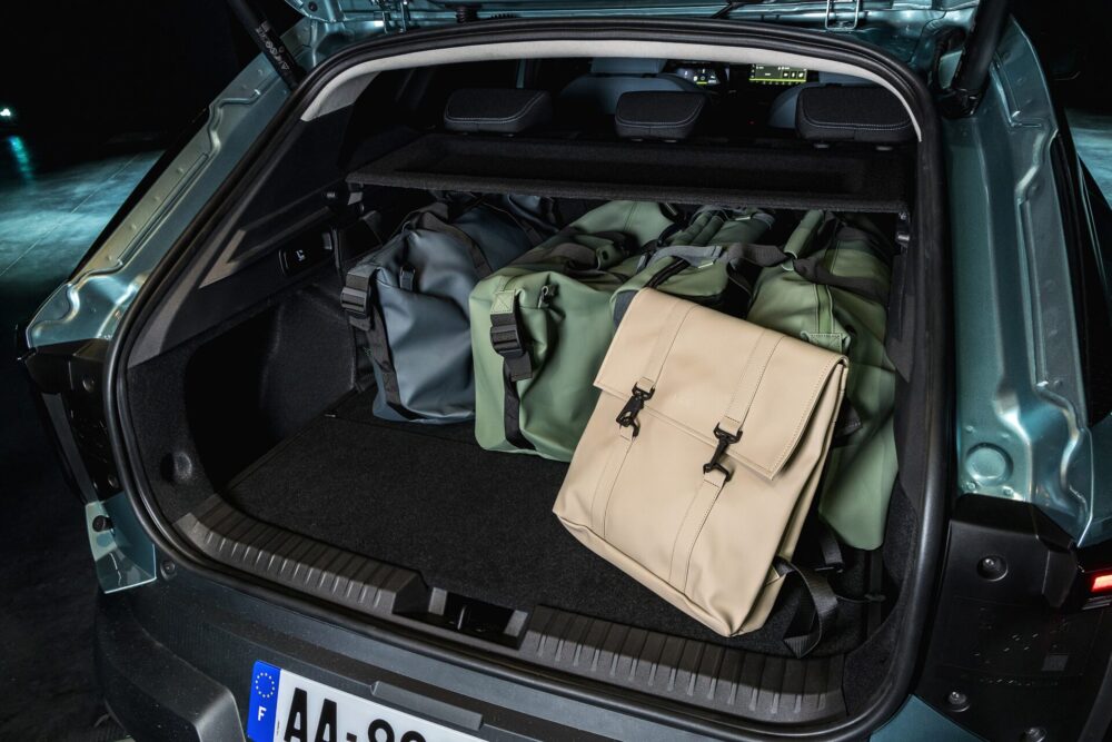 Dacia Striker 2027