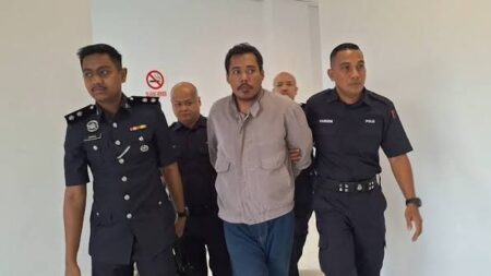 Jurujual Mengaku Bersalah Tetak Penunggang Motosikal Dipenjara 10 Tahun, 2 Sebatan