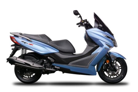 MODENAS Elegan EX 250 Kini Dengan Tiga Warna Baharu, Pembeli Terima Kotak GIVI Percuma