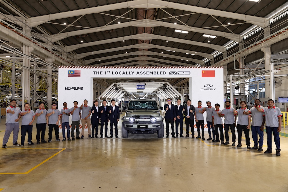 iCAUR V23 CKD kini dipasang di Malaysia